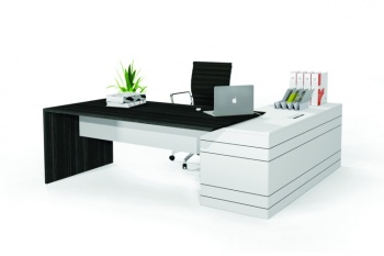 Envoy Executive Desk