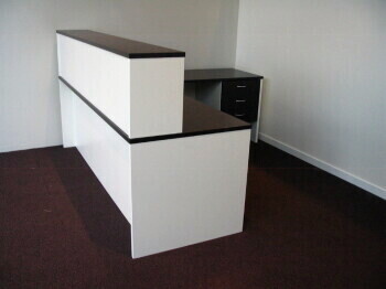 Excel Desk with Return & Reception Hob