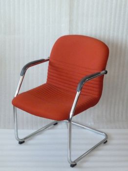 Upholstered Visitor Chair