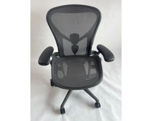 Herman Miller Aeron Remastered, 12 Year warranty, Size B, Graphite